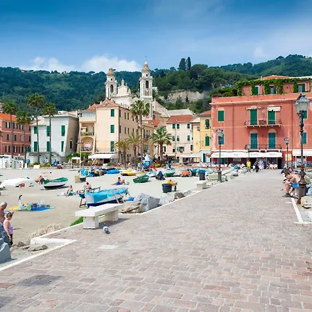 La Casa Sulla *
