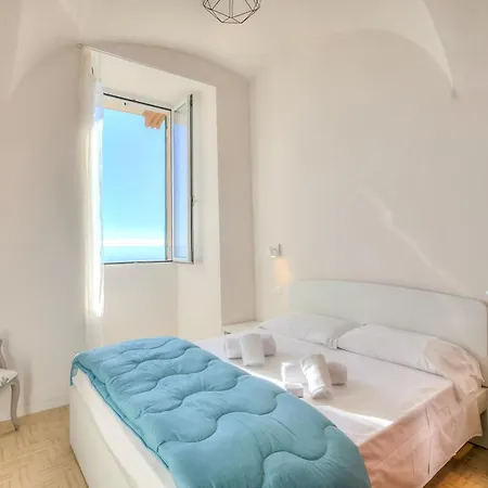 Apartment La Casa Sulla Alassio