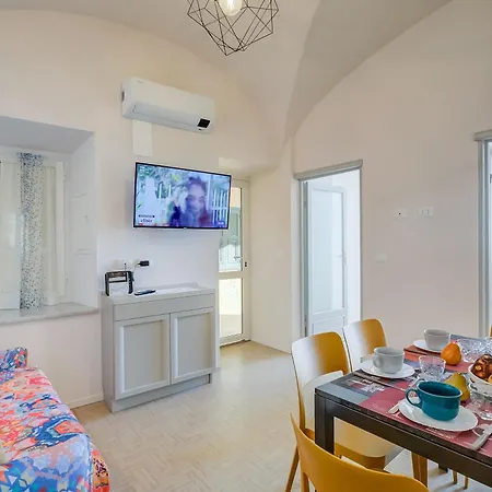 Apartment La Casa Sulla *